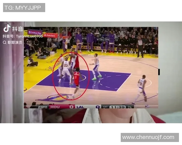 2007年NBA季后赛火箭与湖人对决的经典回顾与精彩瞬间分析