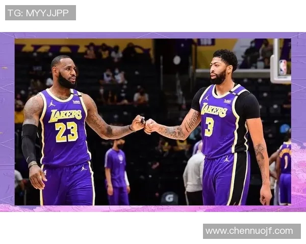 2012至2013赛季快船与湖人对决回顾及精彩瞬间分析